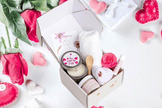 Cute LOVE Special Gift Box, Natural Skincare Gift Box, Mother's Day Gift, BFF, Sister - TonicTrove